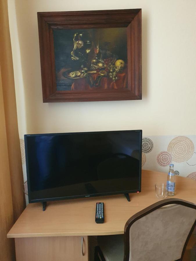 Hotel Iskra Rzeszów Εξωτερικό φωτογραφία