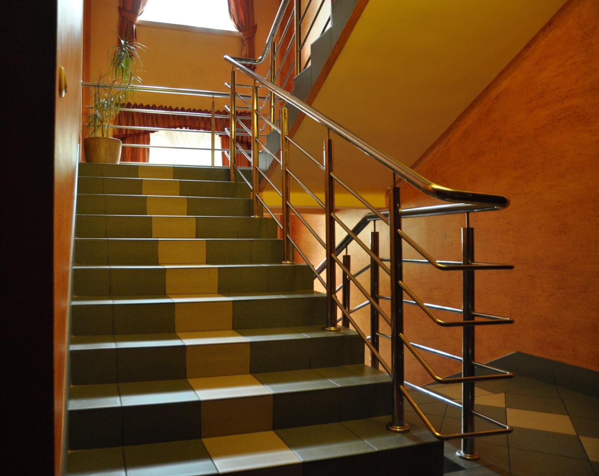 Hotel Iskra Rzeszów Εξωτερικό φωτογραφία