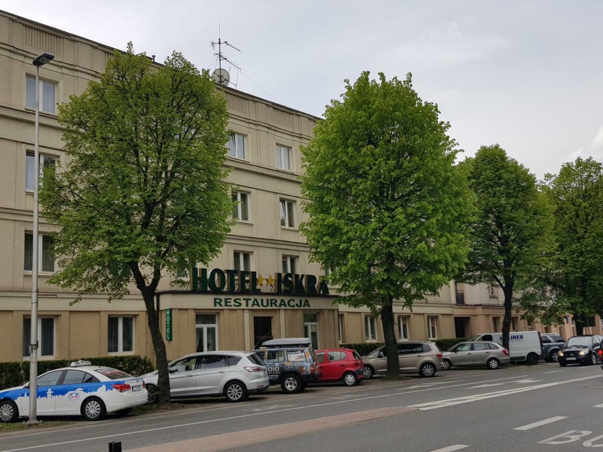 Hotel Iskra Rzeszów Εξωτερικό φωτογραφία