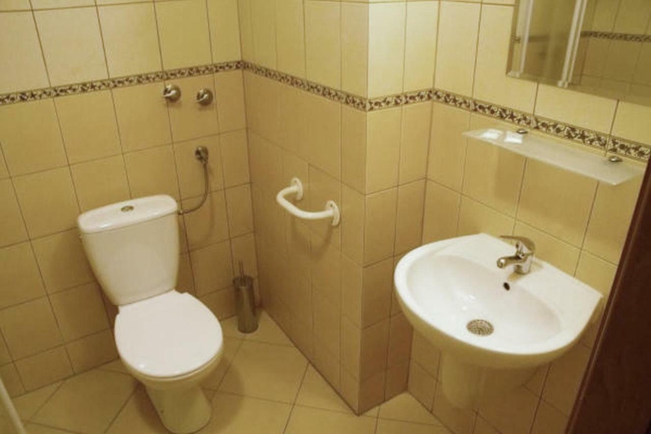 Hotel Iskra Rzeszów Εξωτερικό φωτογραφία