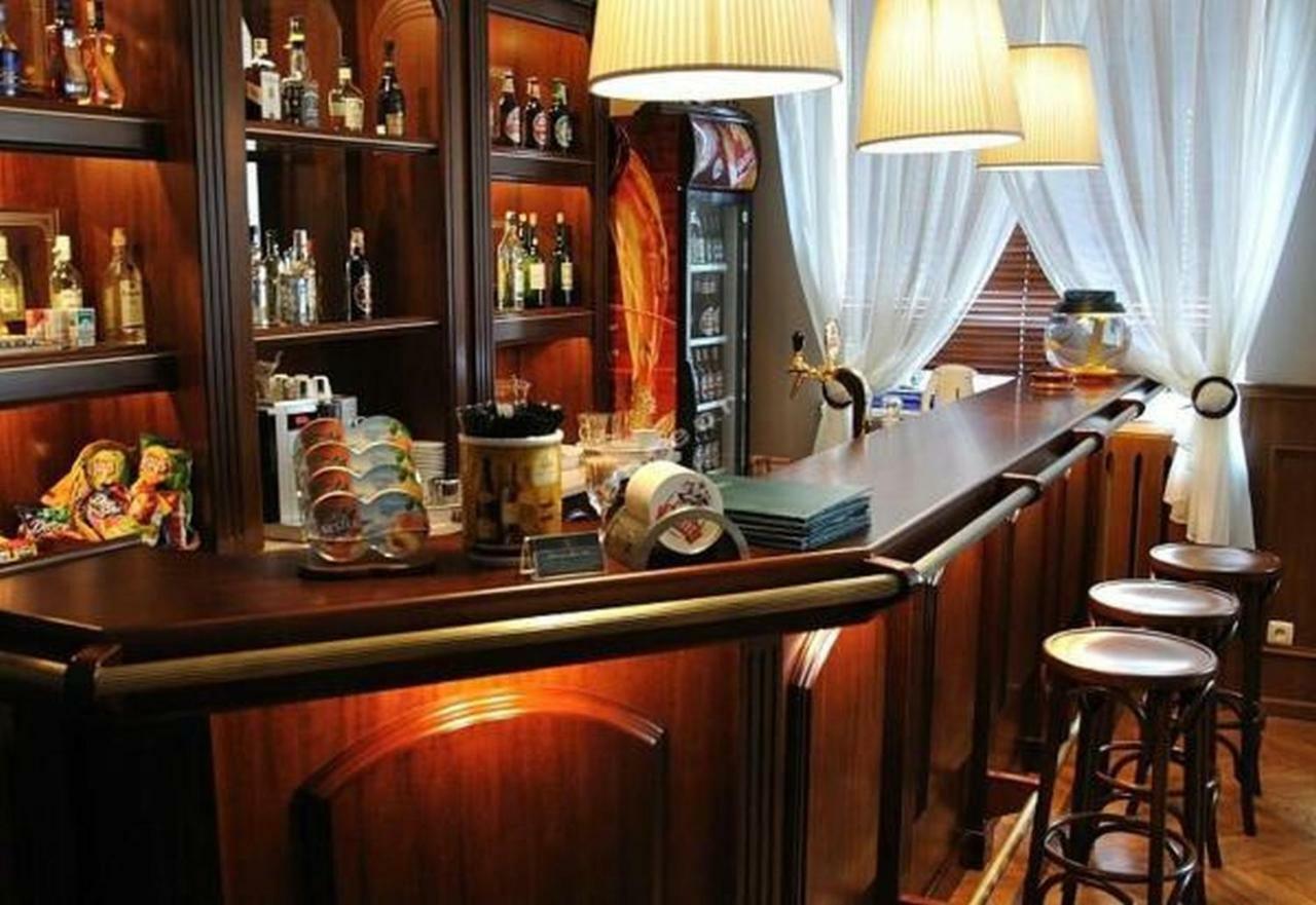Hotel Iskra Rzeszów Εξωτερικό φωτογραφία